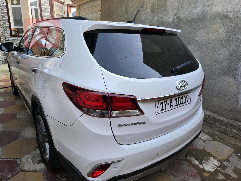 هيونداي سانتافي